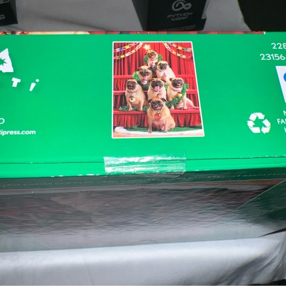 Merry Pug-Mas Christmas Holiday 300 Oversized Piece Jigsaw Puzzle Pug Dogs Ceaco - Picture 9 of 16